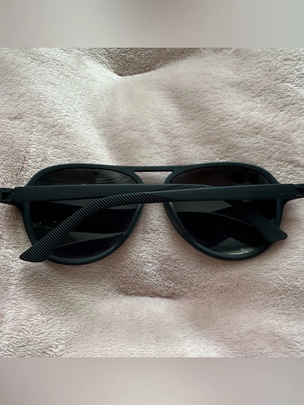 Women's Shady Rays Polarized Black Aviators - no scratches, worn once EUC